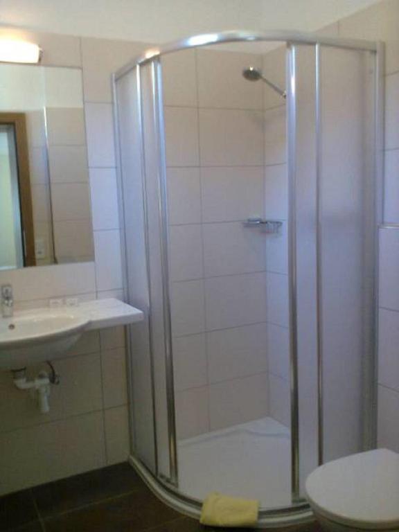 Hotel Traube Zell am See Oda fotoğraf